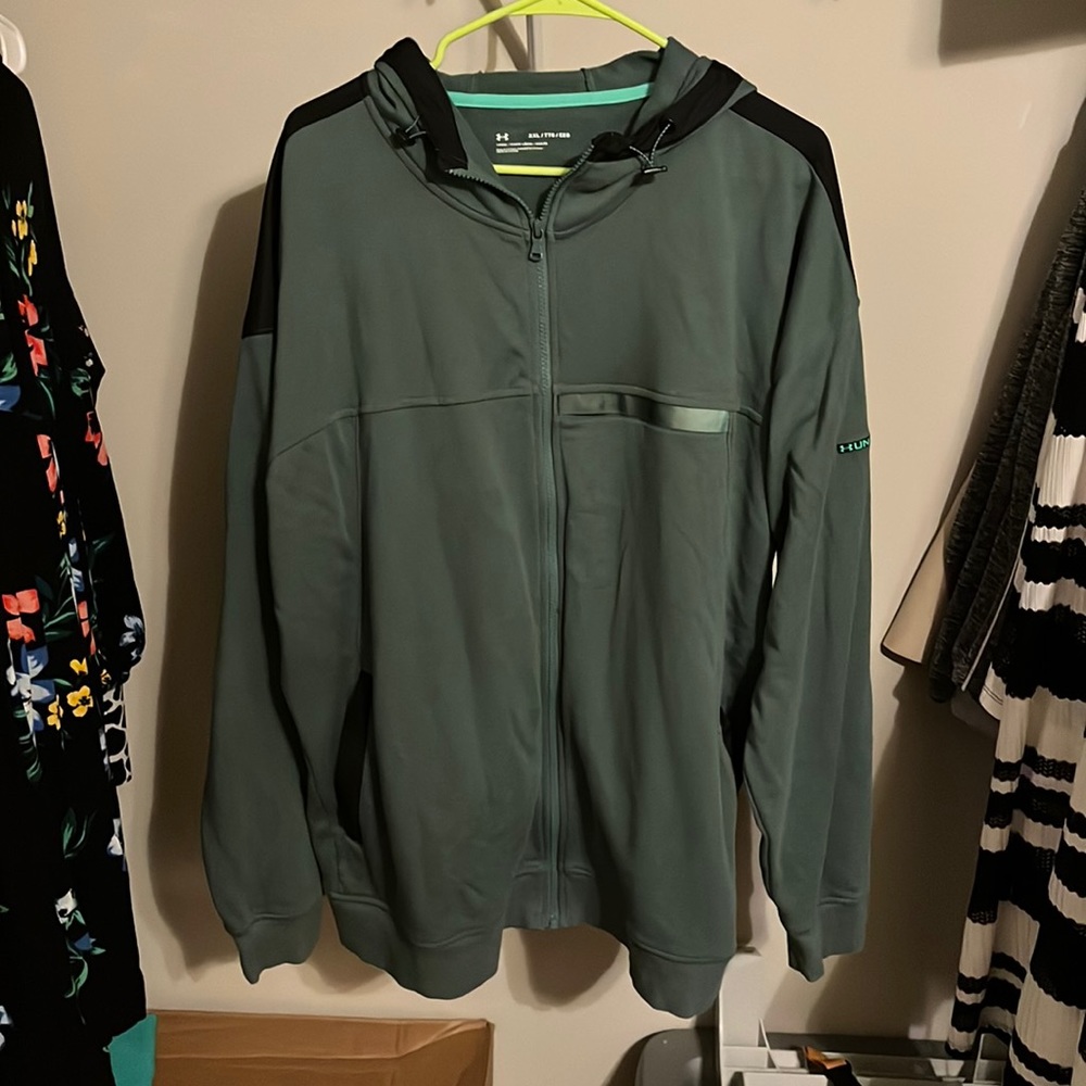 Under Armour XXL light weight hoodie.